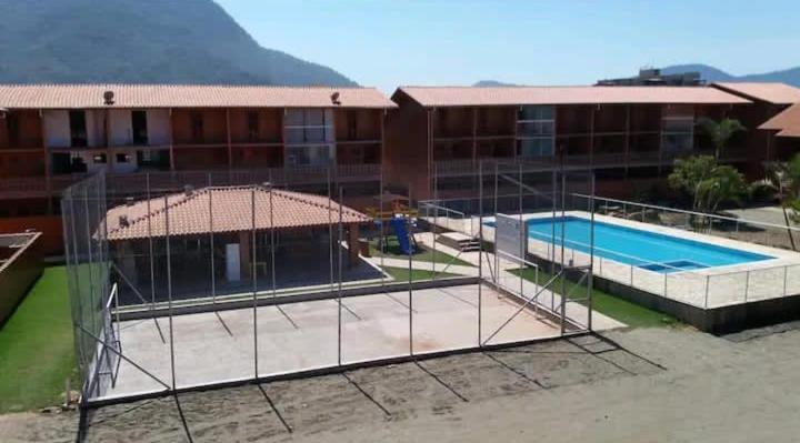 Apartamento Maranduba Sol E Mar 2